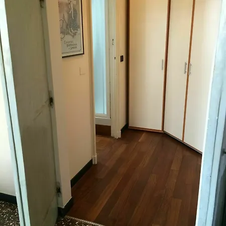 Edel Bed & Breakfast 2*