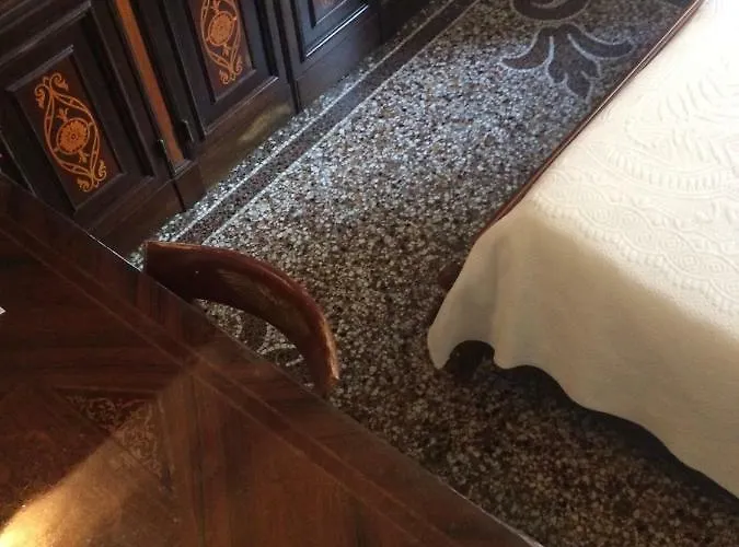 Alojamento de Acomodação e Pequeno-almoço Edel 2*